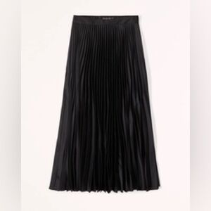 Satin Pleated Midi Black Skirt